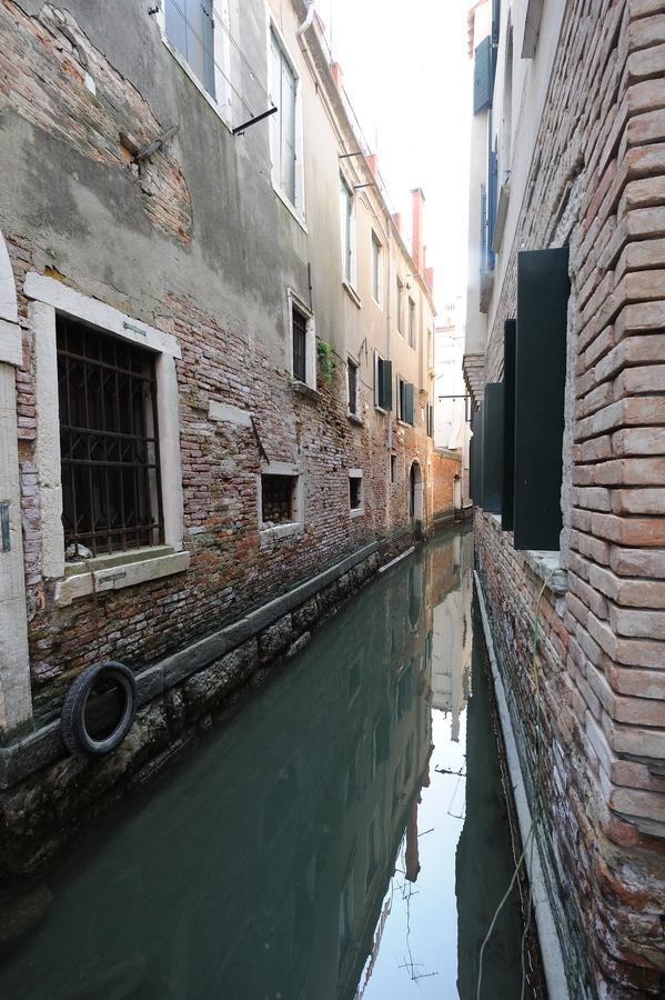 Uncharted Venice - Ca' Santa Croce 外观 照片